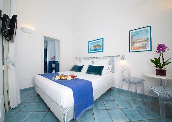 Residenza Pansa Bed & Breakfast 4*